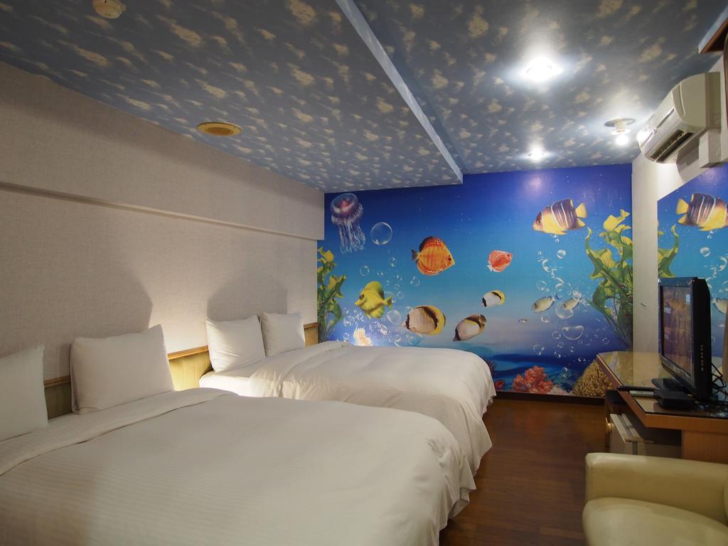 Yilan Day Chen Hotel מראה חיצוני תמונה